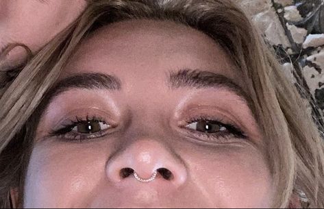 Septum Piercing Hidden, Bvla Septum, Septum Piercing Flipped Up, Snug Septum Piercing, Florence Pugh Septum Piercing, Florence Pugh, Septum Piercing, Twitter Search, Septum Ring