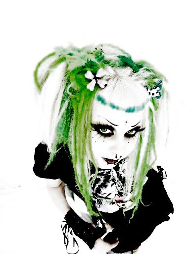 Green Goth Hair, Cybergoth Hair, Cybergoth Art, Green Cybergoth, Perky Goth Outfits, Cybergoth 2000s, Cybergoth Makeup, Zombie Aesthetic, Green Goth