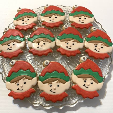 Elf Cookie Ideas, Elf Cookies Decorated, Elf Sugar Cookies, Creative Deserts, Christmas Shells, Christmas Cutout Cookies, Christmas Sugar Cookies Decorated, Chestnuts Roasting, Gingerbread Ideas