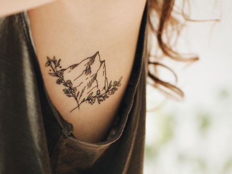 Moutain Tattoos, Travel Tattoo Ideas, Thistle Tattoo, Cool Nature, Tiny Wrist Tattoos, Bright Tattoos, Travel Tattoos, Wildflower Tattoo, Nature Tattoo