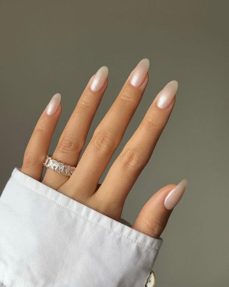 47 The Best January Nails and January Nail Designs You'll Want to Recreate for The First Month of The Year January Nail Designs, Paznokcie Hello Kitty, White Chrome Nails, Kutek Disney, Unghie Sfumate, January Nails, Nagel Tips, Makijaż Smokey Eye, Wedding Nails For Bride