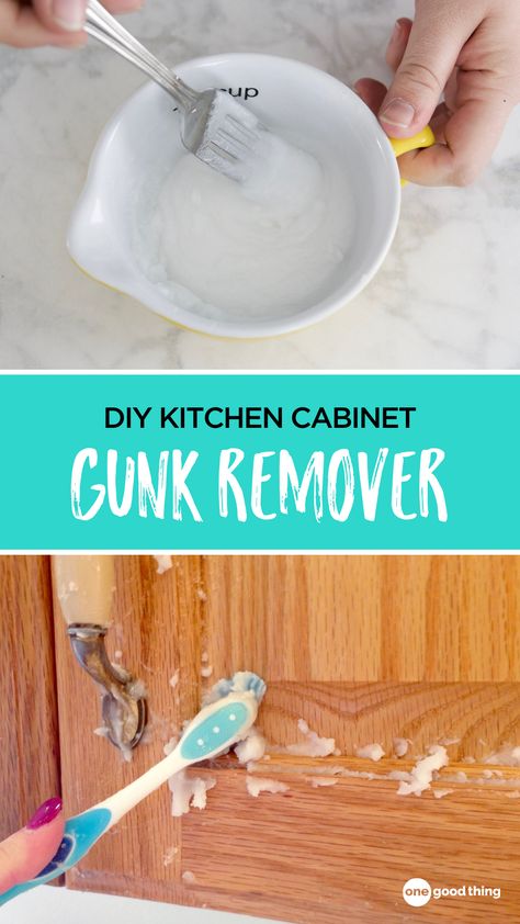 Cleaning Oak Kitchen Cabinets, Cabinet Cleaner, Exam Memes, Diy Kitchen Cabinet, Organic Cleaning, Diy Cleaner, Clean Kitchen Cabinets, Kitchen Cupboard Handles, Homemaking Tips