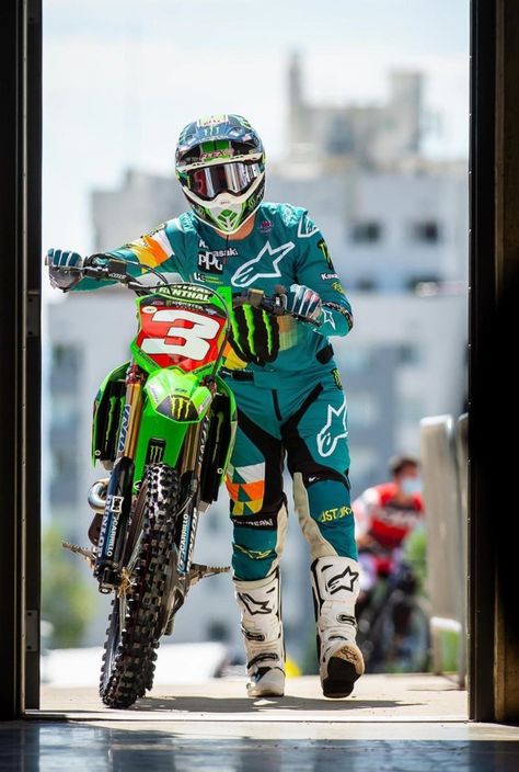 Monster Energy Supercross, Mx Boots, Bike Riders, Motorcross Bike, Off Road Bikes, Useful Gifts, Baseball Pictures, Fox Logo, Moto Cross