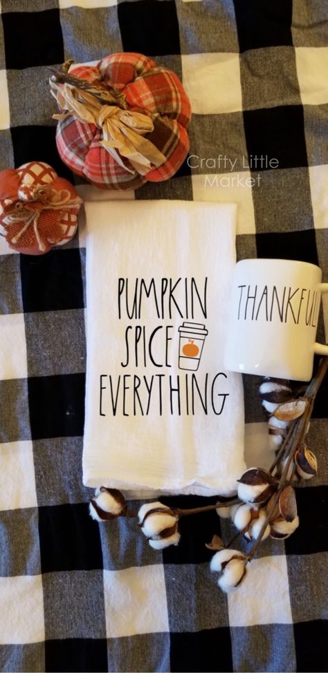 Rae dunn inspired Pumpkin Spice everything kitchen tea towel. #craftylittlemarket #raedunn #raedunninspired #raedunndecor #farmhousedecor #raedunnkitchen Boys Bedroom Paint, Halloween Kitchen Towels, Funny Tea Towels, Fall Dishes, Kids Bedroom Design, Kitchen Design Trends, Fall Kitchen, Diy Farmhouse Decor, Christmas Mood