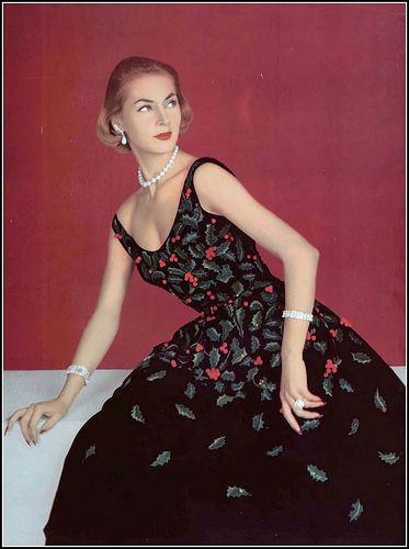 Ghislaine in the perfect Holiday dress, black velvet embro… | Flickr Classy Christmas Dresses, Garment Inspiration, Balmain Style, Fifties Style, 50's Fashion, Timeless Glamour, Fashion Archive, Classy Vintage, Fifties Fashion