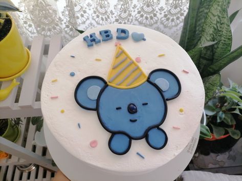 Namjoon Birthday Cake, Koya Cake, Beautiful Birthday Cake, Bts Cake, Bento Cakes, Korean Cake, Funny Birthday Cakes, Mini Tortillas, 18th Birthday Cake