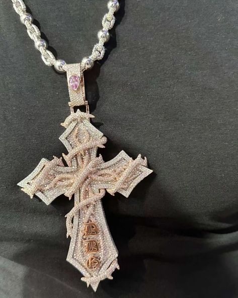 Hip hop chain with iced out cross statement necklace. . . . #hiphopjewelry #round #icedoutjewelry #cubanlink #icedoutchain #jewelry #bustdown #diamondwatch #icedoutwatch #hiphop #cubanchain #diamonds #customjewelry #gold #diamondgrillz #miamicubanlink #icebox #tennischain #vvsdiamonds #drip #luxury #bussdown #diamondpendant #goldchains #urbanjewelry #diamondchain #rolex #diamond #icedoutgrillz #goldchain Ice Chain, Iced Out Grillz, Diamond Grillz, Rolex Diamond, Hip Hop Chains, Urban Jewelry, Fancy Watches, Bling Necklace, Coconut Rice