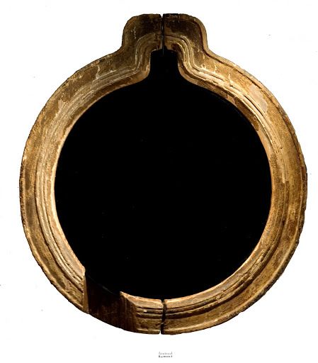 Obsidian mirrow. Pre-Culombian culture (Mexico) Obsidian Mirror Aztec, Obsidian Mirror, Aztec Temple, Aztec Civilization, The Cult, Art Google, Culture Art, Compass, Art Decor