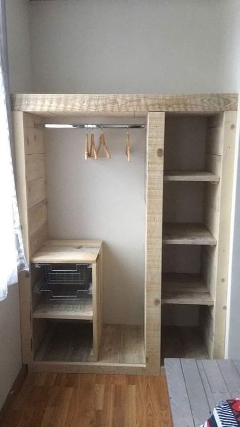 Pallet Bank, Custom Closet Shelving, Outdoor Furniture Diy Easy, Diy Furniture Bedroom, 2x4 Furniture Plans, Diy Home Furniture, Landscaping Design, Cardboard Furniture, Front Yard Landscaping Design