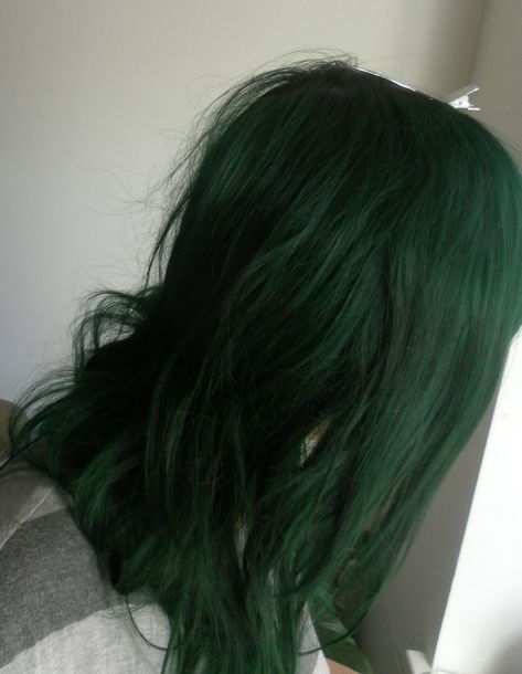 Manic Panic Enchanted Forest, Dark Green Hair, Hair Color Pastel, Manic Panic, Pastel Hair, Hair Dye Colors, Dye My Hair, Hair Inspiration Color, Hair Inspo Color