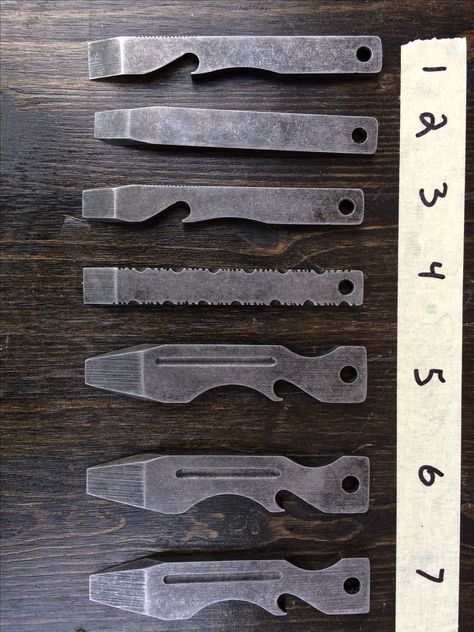 Pocket pry bars, pocket gear, edc gear, every day carry Ray Gun top pop and pry.... #ajh_knives Instagram or Aaron J Hanson Custom knives Facebook Whites Metal Detectors, Machining Metal Projects, Edc Gadgets, Pry Bars, Metal Detectors, Blacksmith Projects, Types Of Knives, Every Day Carry, Kids Money