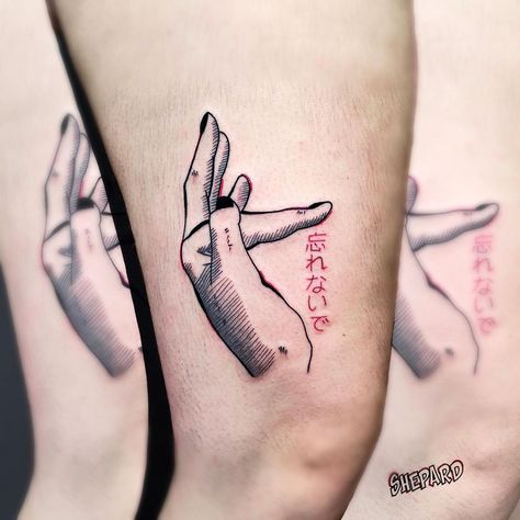 SHΞPΛЯÐ on Instagram: “(BOOKING OPEN) Ken Kaneki’s Hand. Iconic. . . #kaneki #kanekiken #tokyoghoul #tokyoghoulart #anime #animetattoo #manga #mangatattoo…” Anime Shin Tattoo, Anime Knee Tattoo, Ken Kaneki Tattoo, Anime Inspired Tattoos, Kaneki Tattoo, Ken Tattoo, Tattoo Ideas Anime, Tokyo Ghoul Tattoo, Ghoul Tattoo