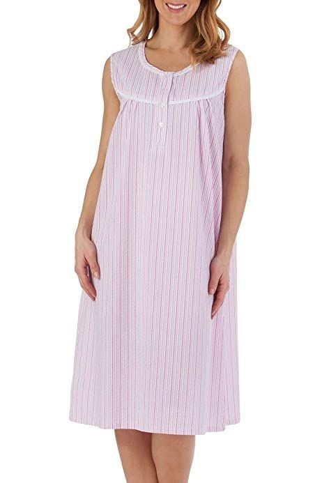 Cotton Nighty For Women, Nighty For Women, Long Sleeve Night Gown, Cotton Night Dress, Cotton Nighties, Sleeping Dress, Three Quarter Sleeve Blouses, Vogue Us, Kurti Neck Designs