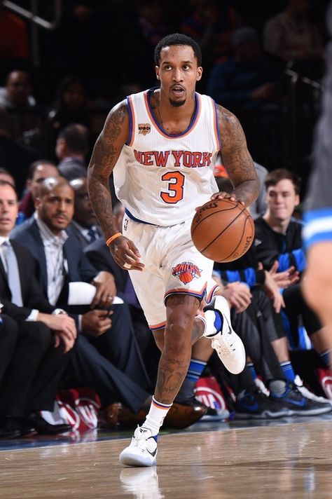 Basketball Inspiration, Brandon Jennings, Ny Knicks, All Things New, Sports Stars, New York Knicks, Basketball Players, Basketball Court, Nba