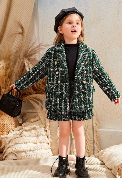 This is so cute, the quality is very good. Double breasted tweed blazer and short long sleeve, plaid print, 2 piece outfit. Suitable for different occasion, birthday, party outfits. #tweed #blazerandshort Blazer E Short, Tweed Outfit, Kids Winter Outfits, Shein Kids, Cheap Kids Clothes, African Dresses For Kids, Stylish Kids Outfits, Kids Fashion Dress, Woman Suit Fashion