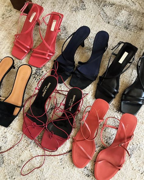 Monikh Dale on Instagram: “‘The Carrie Heel’ - a strappy, minimalist kitten heel, the heel of SS19. Head to Monikh.com for an edit of the best to buy now 👡👡👡” Paris Mood, Hak Tinggi, Quoi Porter, Trending Sandals, Shoe Inspiration, Aesthetic Shoes, Mode Inspo, Pretty Shoes, Shoe Obsession