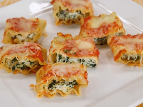 Mini Lasagna Roll-ups Recipe | Jamika Pessoa | Food Network Lasagna Bites, Vegetable Chowder, Mini Lasagna, Lasagna Roll, Lasagna Rollups, Ricotta Pasta, Food Network Canada, Lasagna Rolls, Parmesan Pasta