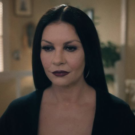 Wednesday (2022) Morticia Addams 2022, Morticia Addams Icon, Morticia Addams Aesthetic, Wednesday Morticia, Addams Aesthetic, Wednesday 2022, Wednesday Cast, Addams Family Wednesday, Zeta Jones