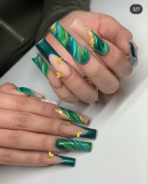 🦚✨ Baddie Nails Green, Daily Nails, Green Acrylic Nails, Cute Acrylic Nail Designs, Vibrant Nails, Fall Acrylic Nails, Long Acrylic Nails Coffin, Long Square Acrylic Nails, Square Acrylic Nails