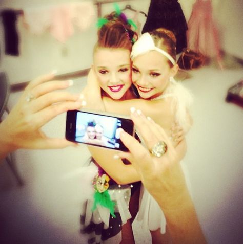 Kendall and Maddie Kendall And Maddie, Maddie And Kendall, Dance Moms Season 3, Kendall K Vertes, Pyramid Song, Dance Moms Pictures, Dance Mums, Maddie And Mackenzie, Kendall Vertes