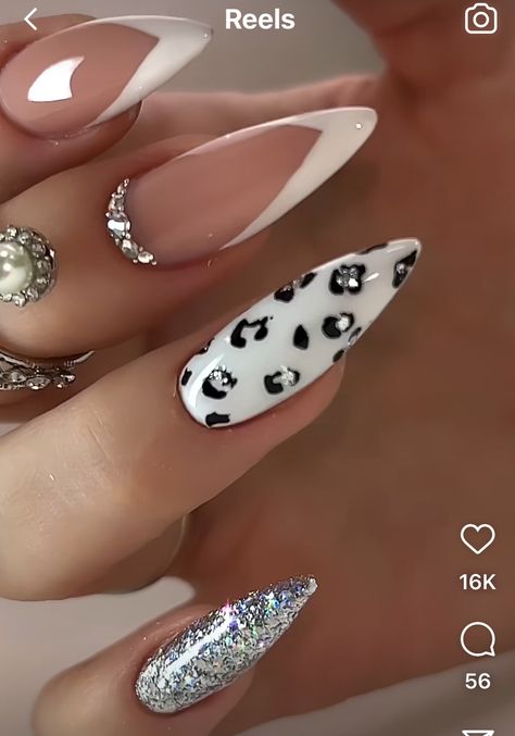 Leopard Print Nails, Animal Print Nails, Classy Nails, Bling Nails, Fancy Nails, Chic Nails, Dope Nails, Nail Stamping, Stiletto Nails