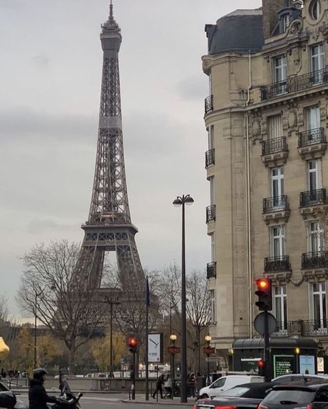 Torre Eiffel Paris, France City, Paris Dream, Paris Vibes, Parisian Life, Paris Jackson, Paris Aesthetic, Goonies, Living In Paris