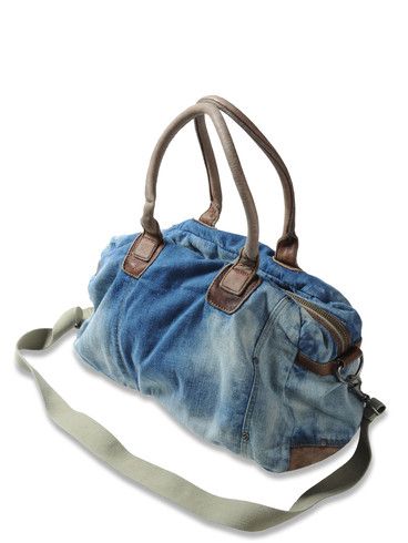 DIESEL jeans bag Sew Jeans, Prada Denim, Diesel Bag, Jean Bag, Jeans Ideas, Denim Purse, Denim Ideas, Recycle Jeans, Denim Crafts