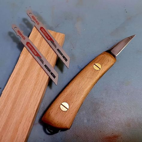 Had some fun with a DIY whittling knife kit, but what about a whittling knife made from jigsaw blades? Sounds fun to me! . . . #whittling #whittlingknife Whittling Knife, Jigsaw Blades, Carving Art, Wood Carving Tools, Carving Knife, February 9, Scary Art, Knife Sharpening, Carving Tools