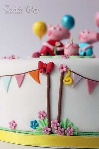 Peppa Pig Cake Tortas Peppa Pig, Piggy Cake, Pig Birthday Cakes, Pig Birthday Party, Peppa Pig Cake, Peppa Pig Birthday Party, Pig Cake, Peppa Pig Party, Pig Party