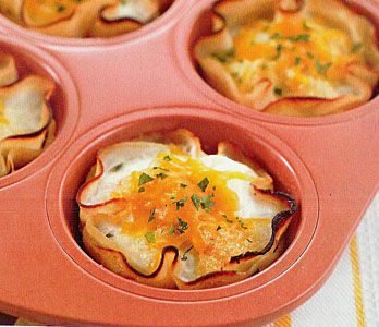 The Biggest Loser's Baked Eggs in Turkey Cups Turkey Cups, February Meals, Biggest Loser Recipes, Heathly Recipes, Easy Bakes, Light Cooking, Whole30 Breakfast, Bob Harper, Biggest Loser