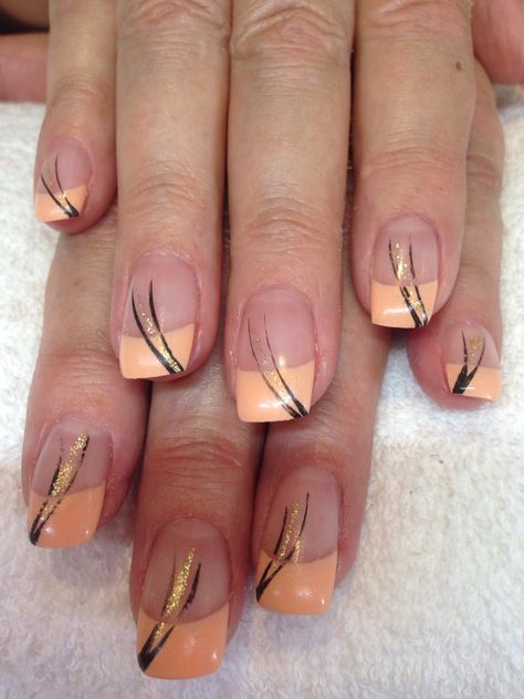 Polish Spring Gel Nails Ideas, Sparkle Gel Nails, Coffin Nails Designs Summer, French Tip Gel Nails, Gel Nails French, Nail Tip Designs, Gel Acrylic Nails, New Nail Designs, Pretty Nail Art Designs