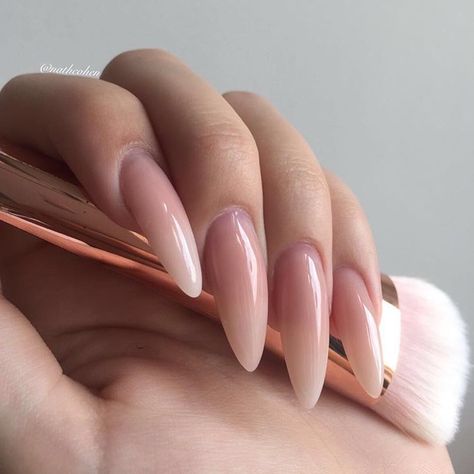 Cover Pink by @nathcohen on @emmelinecohen #pearl #fashion #fashionnails #fashioninspo #red #maniq #youngnails #nude #pink #beige #white… Pearl Fashion, Young Nails, Almond Acrylic Nails, Bride Nails, Clean Nails, Nagel Inspo, Classy Nails, Pretty Acrylic Nails, Nail Shapes