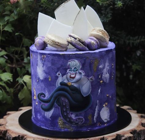 Ursula Birthday Cake, Disney Villain Cake, Ariel Black, Ariel Cake, Disney Ariel, Halloween 2023, Halloween Cupcakes, 50th Birthday Party, Disney Halloween