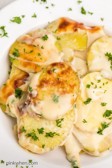 Air fryer scalloped potatoes are an easy, cheesy side dish. The flavors are amazing and this simple recipe is soon to be a family favorite. Airfryer Scalloped Potatoes, Scalloped Potatoes In Air Fryer, Scalloped Potatoes Quick, Scalped Potatoes, Air Fryer Scalloped Potatoes, Homemade Scalloped Potatoes, Cream Cheese Potatoes, Fried Scallops, Scalloped Potatoes Easy