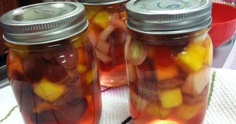 Canning Mixed Fruit - Better in a Jar! - Canning Homemade! Canning Fruit Cocktail, Homestead Canning, Smoothie Base, Canning Fruit, Canning Ideas, Home Canning Recipes, Canning Food, Canning Vegetables, Canned Food Storage