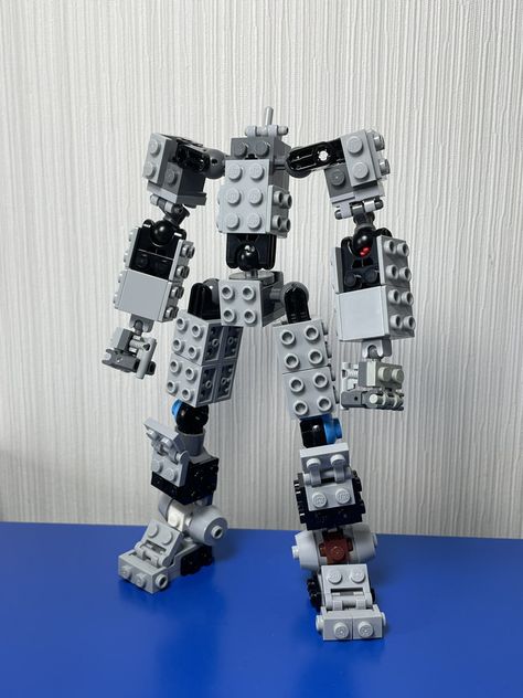 Lego Robot Frame, Lego Mecha Instructions, Lego Mecha Frame, Lego Transformers Moc, Lego Transformers How To Build, Lego Robot Ideas, Lego Mech Frame, Lego Mechanics, Lego Gundam