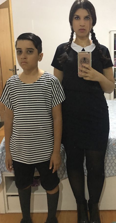 Wednesday And Pugsley Costume, Wednesday And Pugsley Addams, Wednesday And Pugsley, Content Buckets, Pugsley Addams, Easy Costumes, Costumes Halloween, Addams Family, Skirt Dress