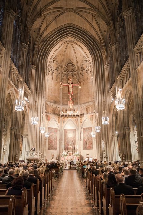 New York Athletic Club Wedding, New York Athletic Club, New York City Wedding Aesthetic, Nyc Wedding Aesthetic, New York Wedding Aesthetic, Birkin Mom, Baroque Wedding, New York Wedding Venues, Nyc Wedding Venues