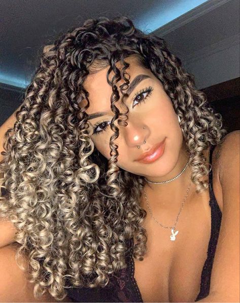 Curly Hair With Streaks Of Color, Curly Hair Highlights And Lowlights, Hair Dyed Underneath, Highlights Curly, Dark Curly Hair, Light Curls, Dyed Curly Hair, Highlights Curly Hair, Hair Color Underneath