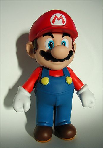 9" banpresto super mario characters figure collection 2: mario (2006) | Flickr - Photo Sharing! Super Mario Clay Art, Mario Clay Figures, Mario Clay, Mario Figures, Super Mario Characters, Super Mario Cake, Mario Y Luigi, Pig Birthday Cakes, Mario Cake