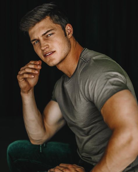 Image may contain: one or more people and people sitting Brendan Peyper, People Sitting, Picture Wall, Male Models, Fan, Photography, Fictional Characters, On Instagram, Quick Saves