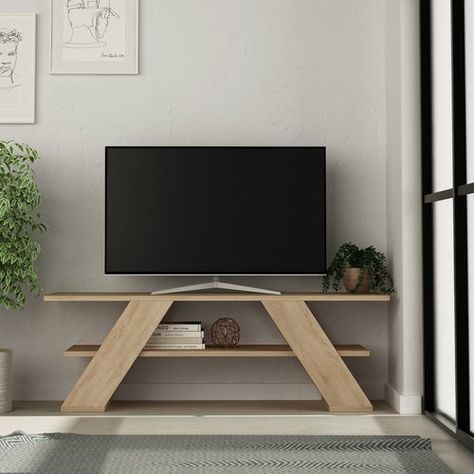 Small Tv Stand For Bedroom, Diy Small Tv Stand Ideas, Wooden Tv Table Ideas, Simple Tv Stand Ideas, Wall Rack Design, Diy Tv Stand Ideas, Simple Tv Stand, Tv Stand Ideas, Lcd Wall