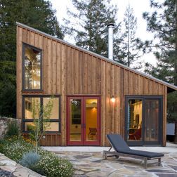 Nice and simple Cottage Designs, Contemporary Exterior, Modern Style House Plans, Tiny Cottage, Shed Roof, Modern Tiny House, Cabin In The Woods, Cabin Plans, Cabins And Cottages