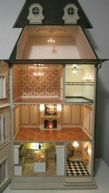 House model Pretty Dollhouse, Doll House Plans, Dollhouse Projects, Victorian Dollhouse, Dolls House Interiors, Barbie Doll House, Miniature Rooms, Dolls Houses, Small Talk