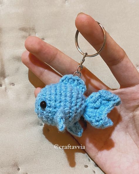 Goldfish . . . #goldfish #fish #amigurumi #amigurumidoll #crochet #crochetaddict #crocheting #crochetersofinstagram #doll #amigurumidoll #amigurumiaddict #amigurumicrochet #amigurumitoys #smallbusiness Crochet Goldfish, Amigurumi Fish, Goldfish, Fabric Art, Amigurumi, Fish, Crochet, Fabric, Quick Saves