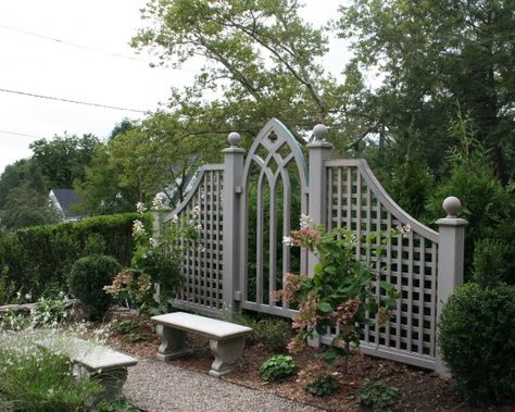 Large Pergola, Garden Gate Design, Privacy Fence Designs, Cheap Backyard, Backyard Privacy, Garden Screening, Garden Arbor, Smart Garden, Pergola Plans