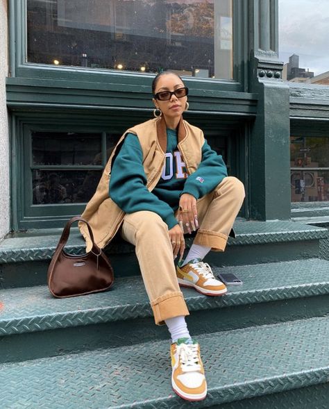 Wuzg00d Outfits, Vest Streetwear, Streetwear Inspo, Tomboy Style Outfits, Streetwear Fashion Women, Tomboy Fashion, Dope Outfits, Mode Streetwear, Mode Inspiration