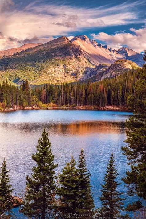 Lake Landscape Photography, Nature Photography Wallpaper, Dv Lottery, Longs Peak, Colorado Wall Art, Rocky Mountain National Park Colorado, National Parks Photography, Park Pictures, Bear Lake