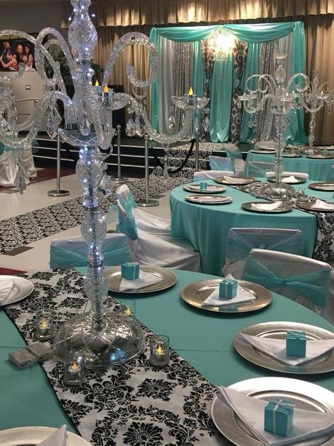 Quinceañera Themes, Mallorca Bread, Tiffany Birthday Party, Birthday Gala, Tiffany Birthday, Teal Party, Reception Layout, 60 Birthday, Birthday Plans