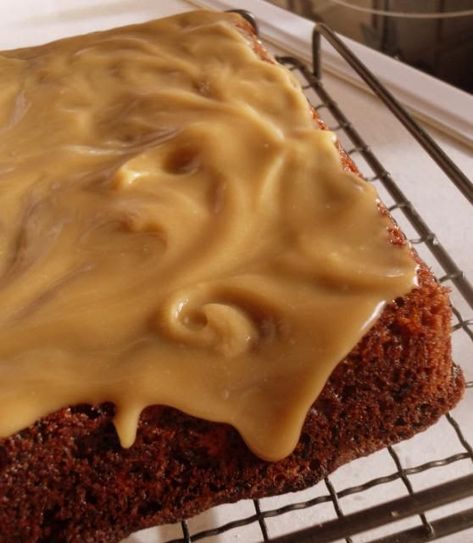 Sticky Toffee Cake | The English Kitchen Toffee Cake Recipe, Sticky Ginger Cake, Sticky Toffee Cake, Toffee Cake, Self Raising Flour, Date Cake, Dried Dates, Toffee Sauce, The English Kitchen